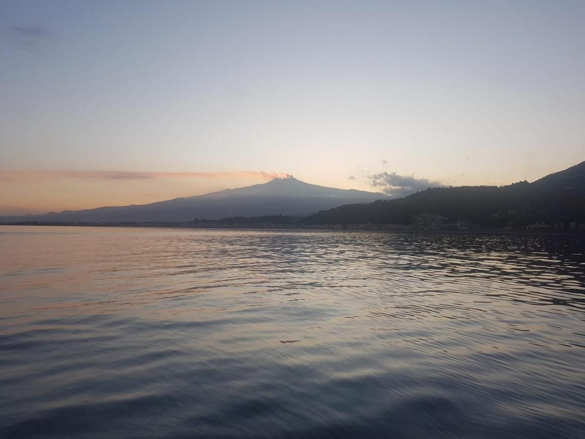 Blue Lagune Taormina Mare Экстерьер фото
